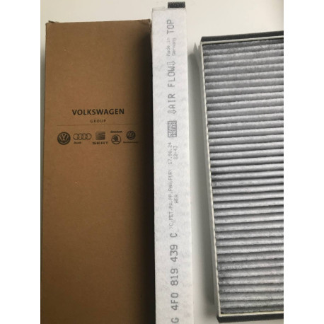 Фільтр салону (вуглевий) VAG 4F0819439C